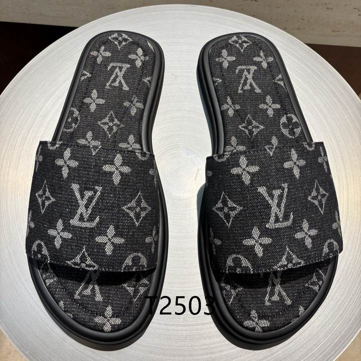 Black Monogram Slides