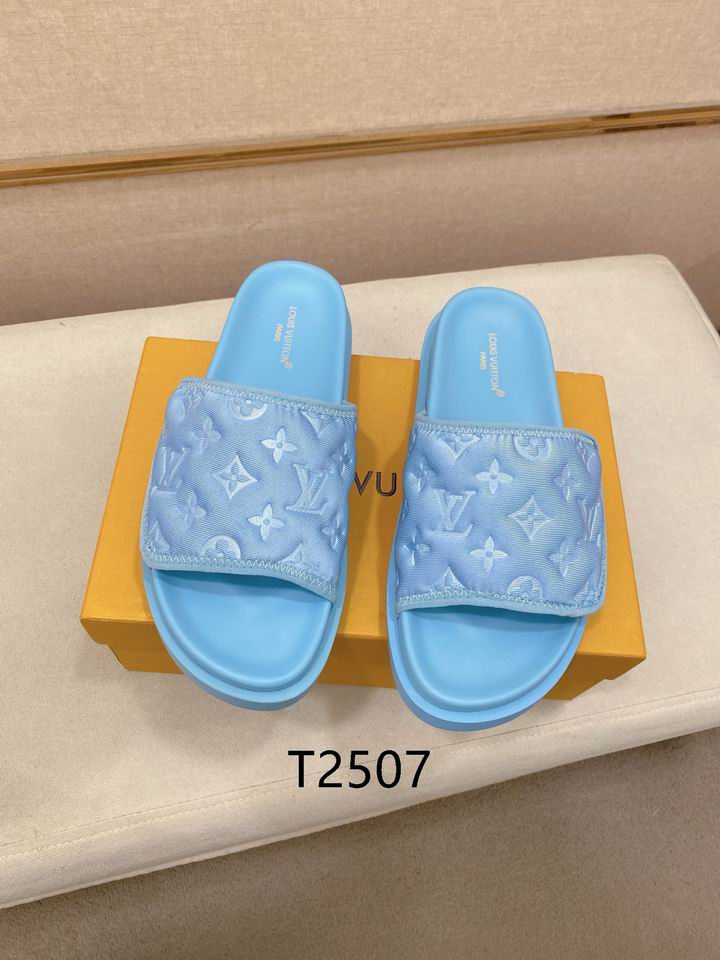 Monogram Summer Slides