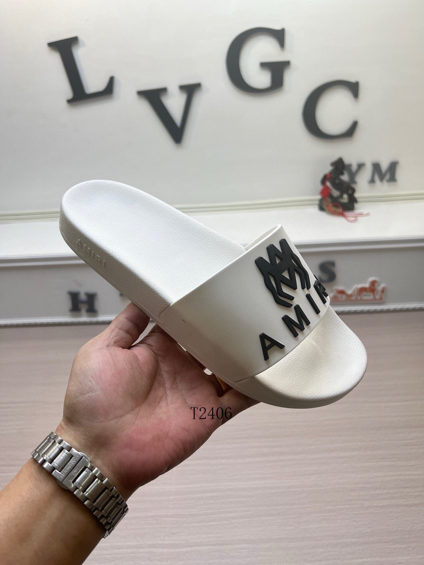 Amore Slides