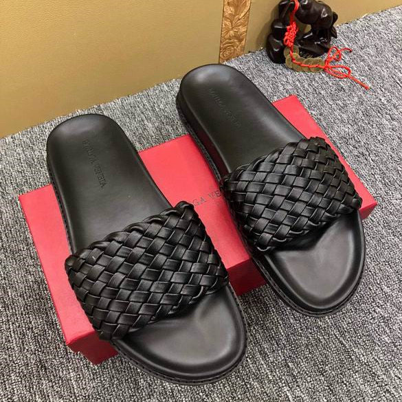 Bott Iconic Slides