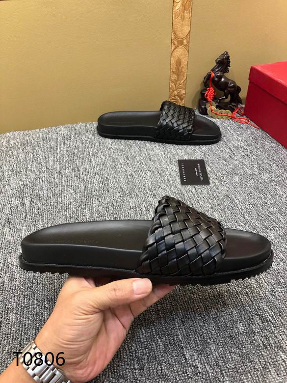 Bott Iconic Slides
