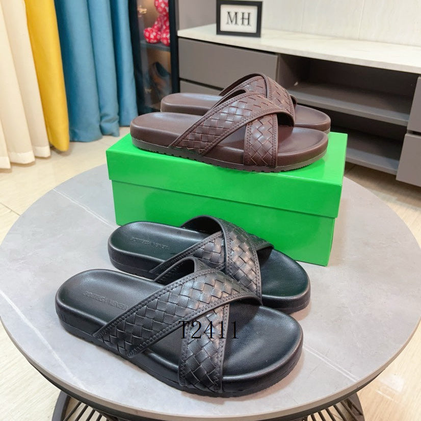 Bott Iconic Slides