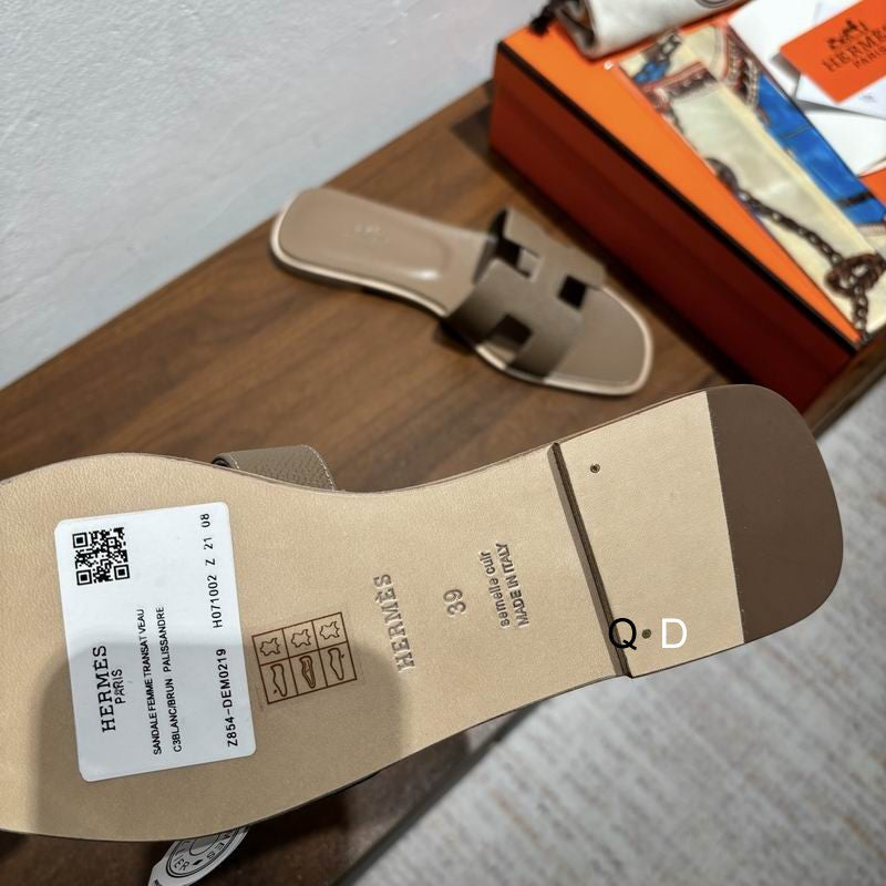 Leather Slip-on Sandals Khaki
