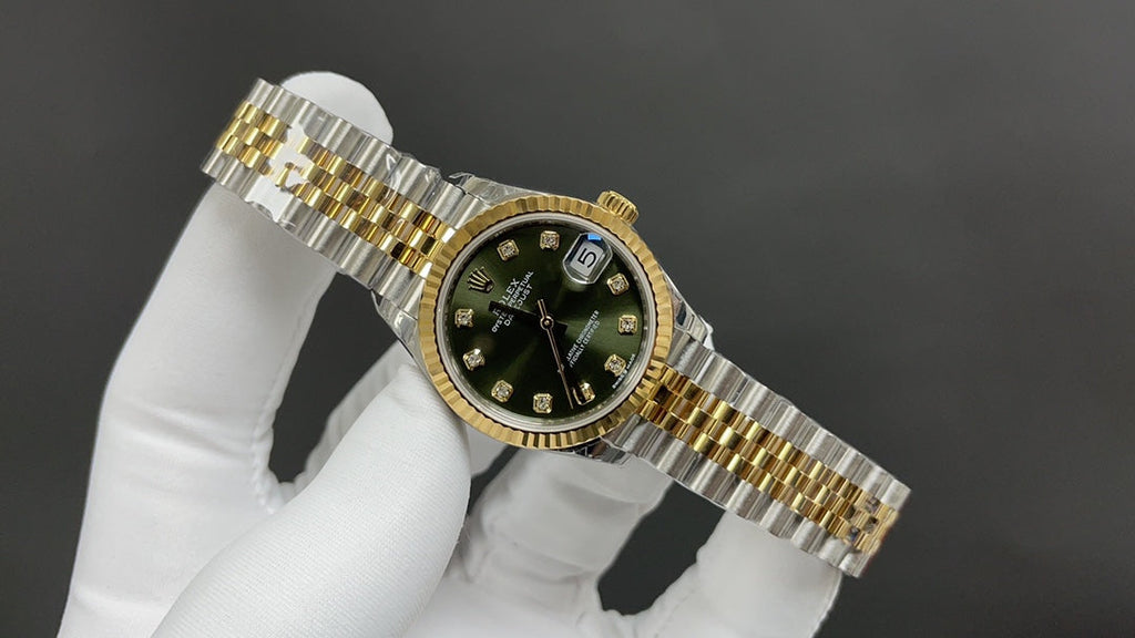 Gold Green Automatic Watch 31 mm