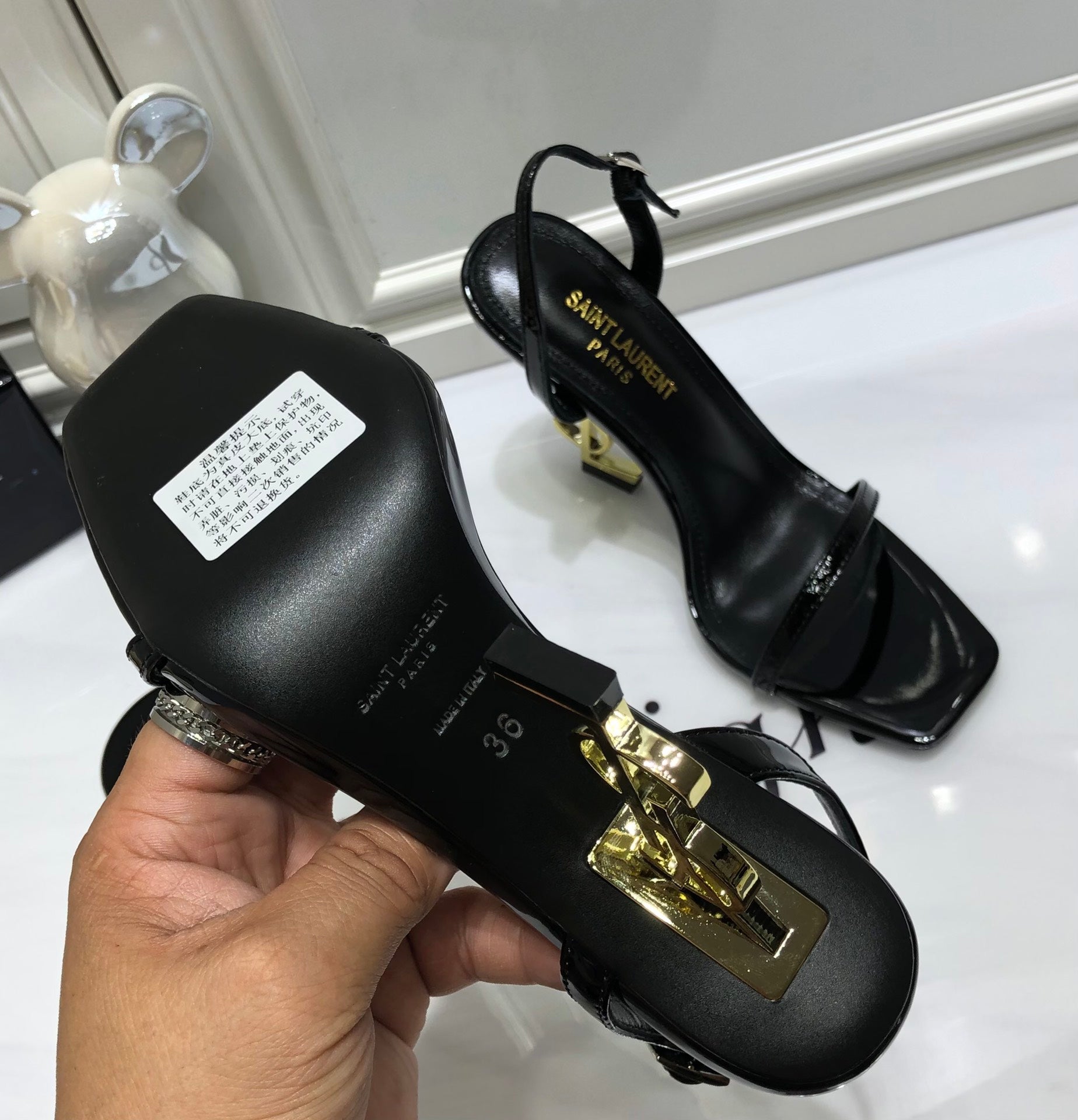 Iconic Heels Gold